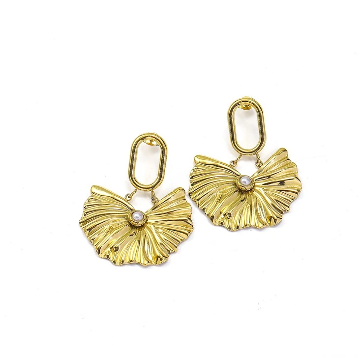 Brinco de flor vintage com textura